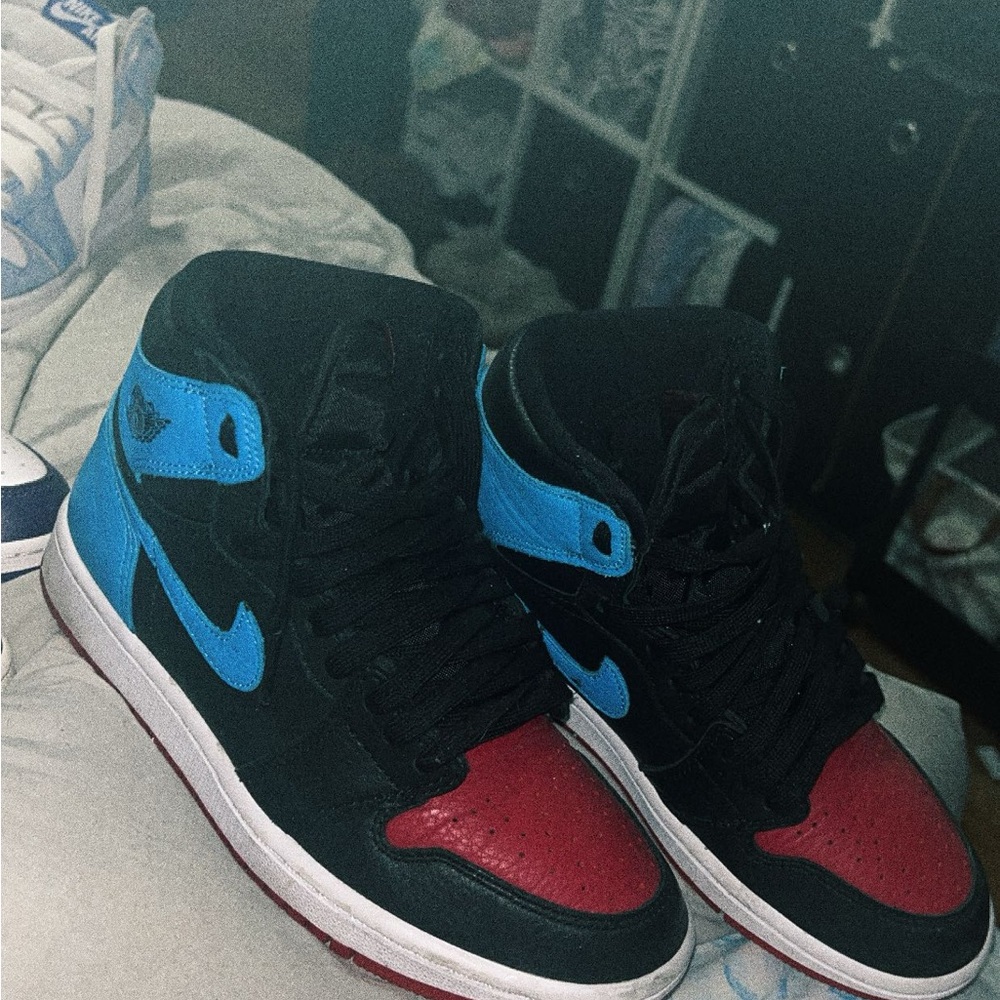 Jordan Women's unc to chi town 1s
